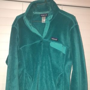 Patagonia pullover like NEW!